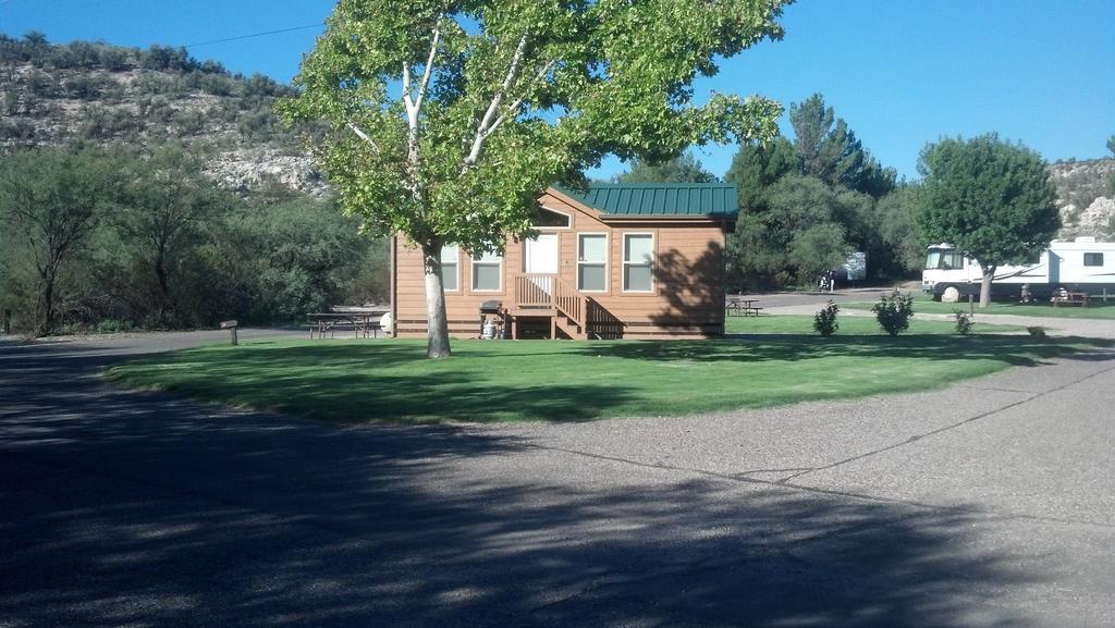 Verde Valley Lawn Cottage 11 คอตตอนวูด ภายนอก รูปภาพ
